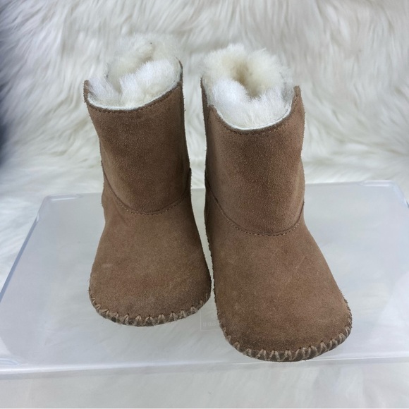 UGG CADEN  SUEDE CHESTNUT BOOTS SIZE 04/05 - Picture 7 of 9